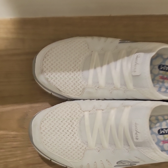 Skechers Women's White Slip-On Sneakers - Picture 5 of 7